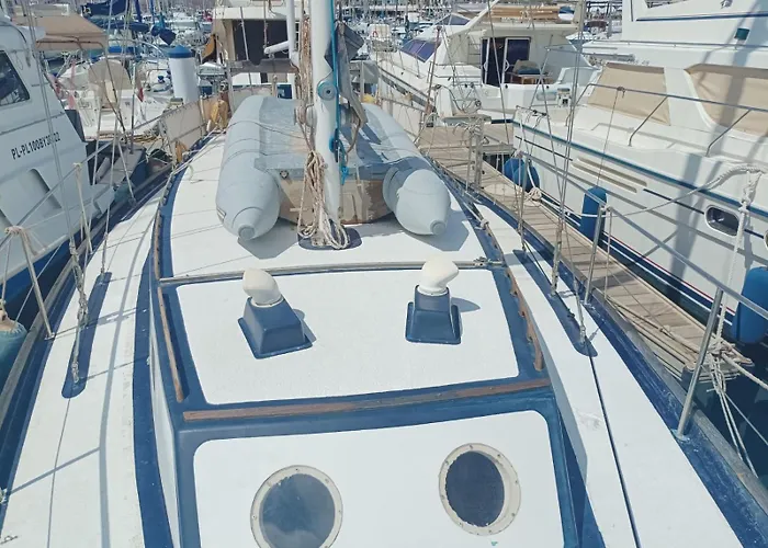 Hotel en barco Marina Oasis, Your Boatel *